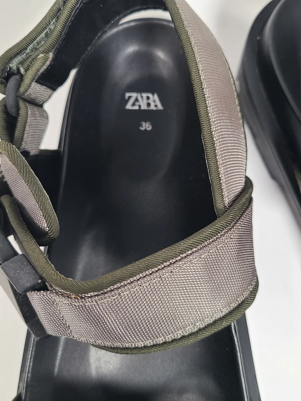 Zara Olive Green and Black Platform Strap Sandals Size 36
